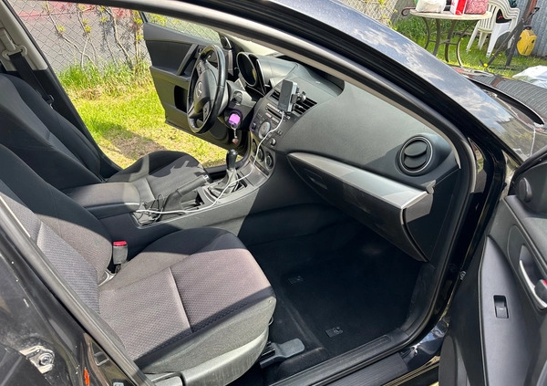 Mazda 3 cena 16500 przebieg: 226431, rok produkcji 2010 z Warszawa małe 121